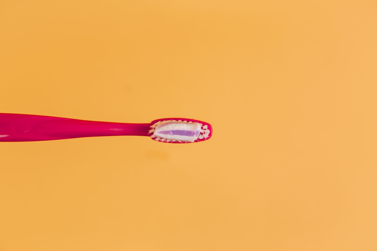 How to Detect Early Signs of Gum Disease